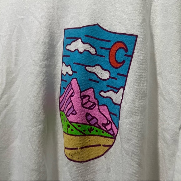 NWOT Coney Island Picnic Long Sleeve Graphic T-Shirt - Size L/XL - Picture 4 of 9